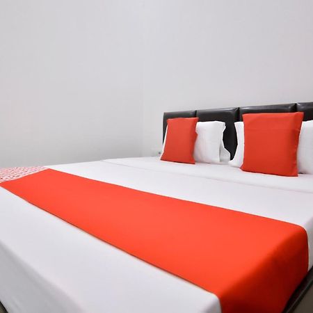 Hotel O White Solitaire Лудхіяна Екстер'єр фото