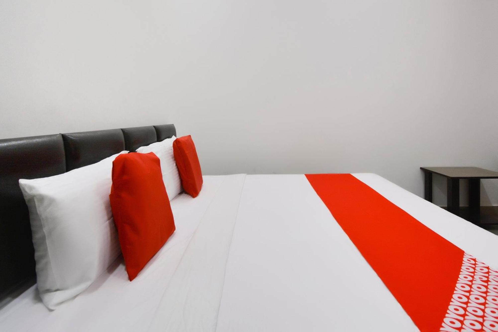 Hotel O White Solitaire Лудхіяна Екстер'єр фото